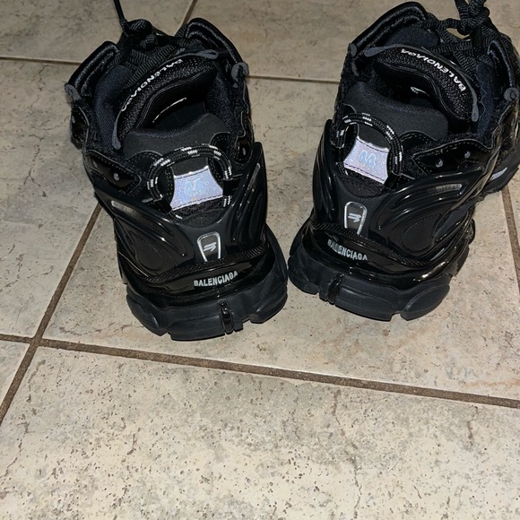 Balenciaga Runner ‘Black’ - Picture 4 of 6
